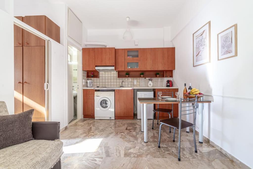 Relaxing Apt Next To The Beach Amoudara Lasithiou Esterno foto