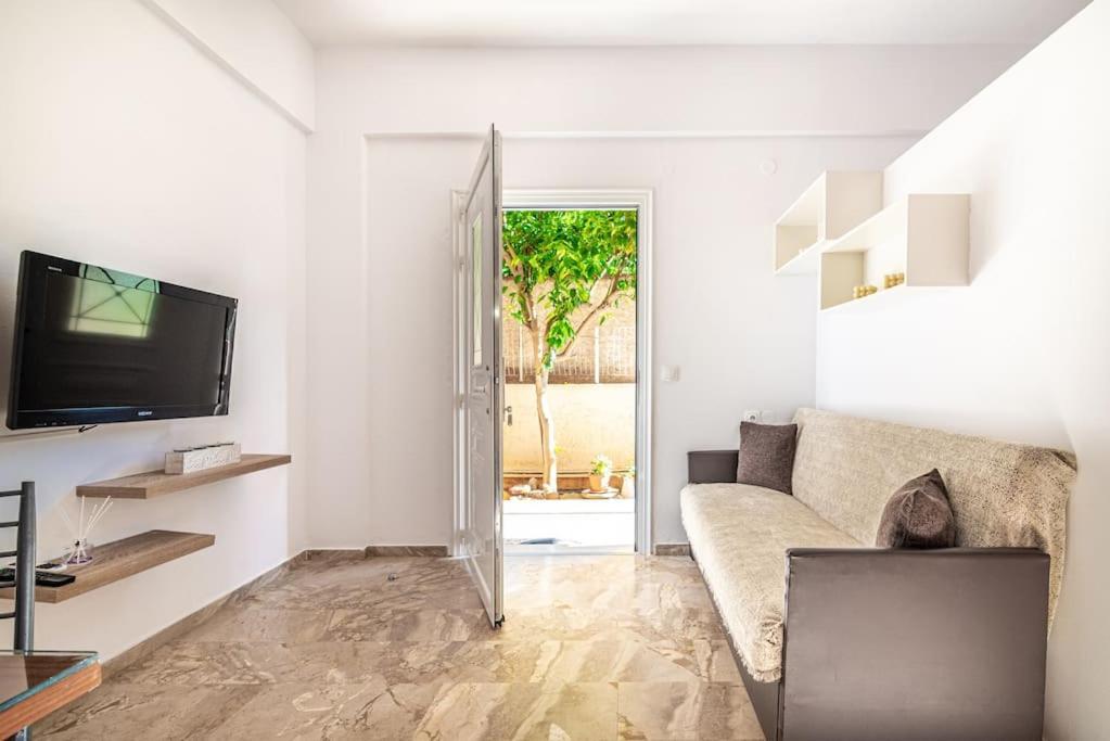 Relaxing Apt Next To The Beach Amoudara Lasithiou Esterno foto
