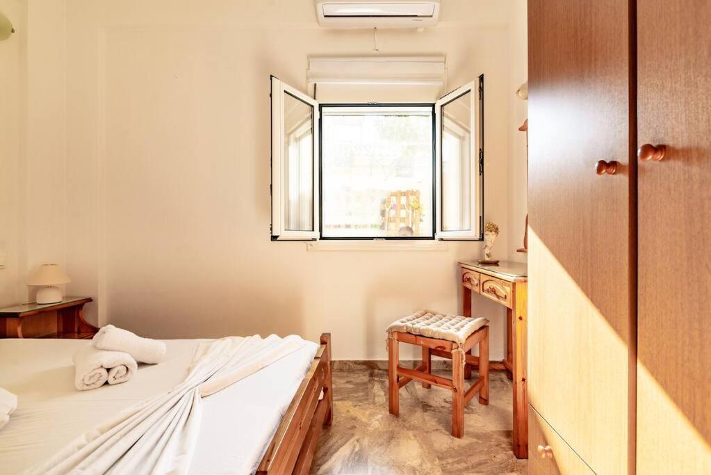 Relaxing Apt Next To The Beach Amoudara Lasithiou Esterno foto