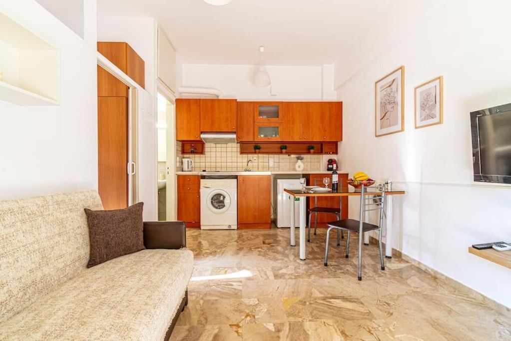Relaxing Apt Next To The Beach Amoudara Lasithiou Esterno foto
